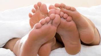 Los beneficios de dormir y practicar sexo con calcetines
