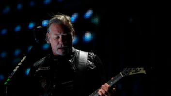 El cantante de Metallica, tras romper a llorar en un concierto: 