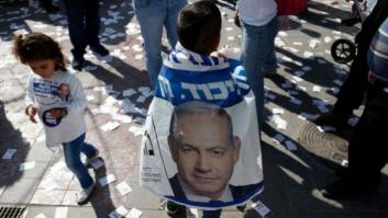 Críticas y multas a Netanyahu por su desesperada búsqueda de votos