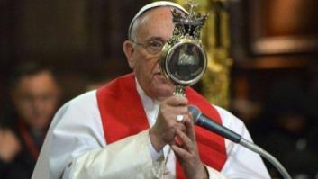 ¿Milagro? La sangre de san Genaro se licua ante el papa Francisco