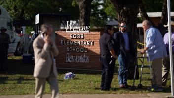 El fiscal general de Texas insiste en armar a los maestros para 