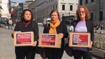 Las asociaciones feministas llevan más de 800.000 firmas contra la violencia de género al Congreso