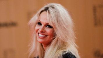 Pamela Anderson estaría "encantada" de tener el pasaporte ruso