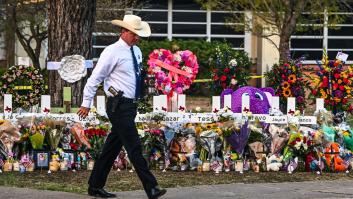 La policía reconoce errores en su intervención durante la masacre de Texas porque consideró que 