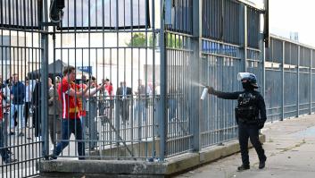 El vídeo de la vergüenza: la Policía francesa rocía gas pimienta a varios niños antes de la final de Champions