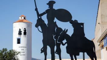 Ponen a un grupo de mexicanos a leer 'El Quijote' en un festival y el resultado da que hablar