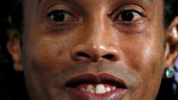 Ronaldinho desmiente su boda con dos mujeres