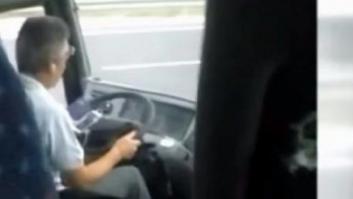 Absuelto el conductor del autobús escolar de Valencia grabado por los niños mientras 'wasapeaba'