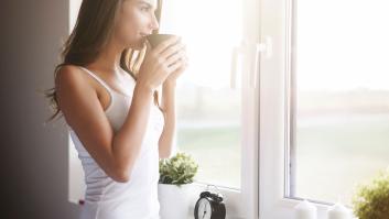 ¿Es malo beber café con el estómago vacío?