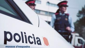 Los Mossos liberan a un hombre amordazado y atado de manos en un hotel de Barcelona