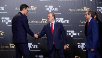 A pocos les ha pasado desapercibido el color de la corbata de Pedro Sánchez en el debate
