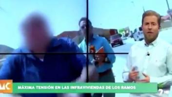 La brutal agresión a un reportero de la TV de Murcia durante un reportaje