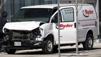 Al menos 10 muertos y 15 heridos en un atropello masivo en Toronto (Canadá)