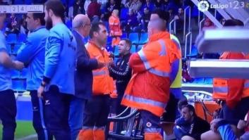 El Tenerife-Huesca, suspendido 15 minutos por una agresión a la árbitra asistente