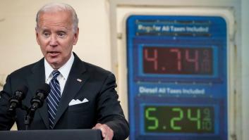 Biden propone al Congreso suspender el impuesto a la gasolina durante tres meses