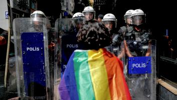 Turquía detiene a más de 200 personas por protestar contra la ilegalización del Orgullo
