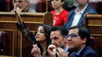 Un diputado del PSOE muestra el curioso efecto óptico que ha visto en el Congreso: la clave está en Ciudadanos
