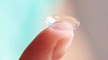 Sanidad anuncia la retirada del mercado del líquido de limpieza para lentillas 'EasySept Hydro Plus'
