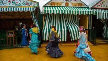 Raquel Revuelta, criticada por su traje de flamenca en la Feria de Abril