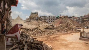Las labores de rescate en Nepal y otras fotos del lunes