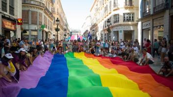 Aplauso general por lo que ocurrió al pasar la marcha del Orgullo en Huelva por la sede de Vox