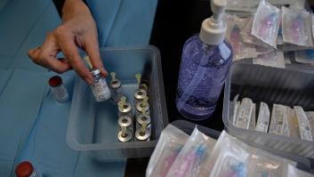 Sindicalistas, curas, mensajeros y el de 'vending': las vacunas irregulares puestas en Bilbao