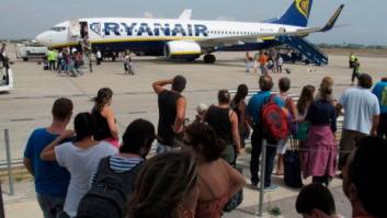 Ryanair repercutirá la bajada de las tasas aeroportuarias en sus billetes