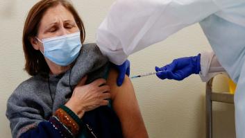Pfizer dice que la cepa sudafricana podría reducir significativamente la protección de la vacuna