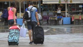 España recibió el récord de 75,6 millones de turistas en 2016, un 10,3 % más