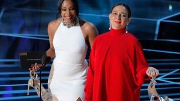 Tiffany Haddish y Maya Rudolph se quitan los tacones en el momento más reivindicativo de los Oscar