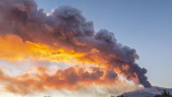 2021 sigue rivalizando con 2020: el Etna vuelve a entrar en erupción