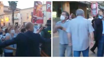 Sanitarios reciben con una cacerolada a Feijóo en Ourense y varios alcaldes del PP responden gritando "presidente"