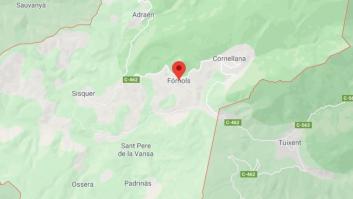 Mueren dos personas al estrellarse un helicóptero en Fórnols (Lleida)