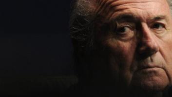 Joseph Blatter dimite como presidente de la FIFA en pleno escándalo y tras ser reelegido