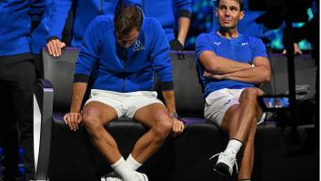 La emotiva reacción de Rafa Nadal durante el homenaje a Roger Federer que no deja de compartirse