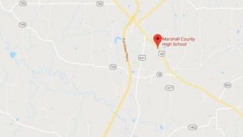 Al menos dos adolescentes muertos y 17 heridos en un tiroteo en un instituto de Kentucky