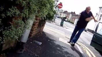 Ataca a mordiscos a un hombre por mirarle mientras orinaba en la calle en Vitoria