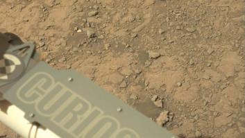 El particular selfi que ha publicado el rover Curiosity desde lo alto de un monte de Marte