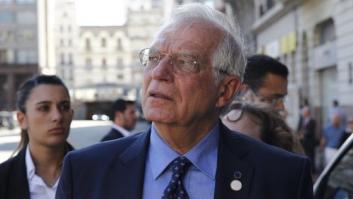Borrell reta a Casado a ir jurídicamente contra Sánchez por su "alta traición"