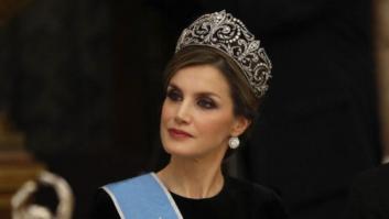Letizia se pone por primera vez una tiara de reina: la Flor de Lis, la gran joya de la corona española