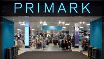 La Policía investiga el extraño hallazgo en unos calcetines de Primark: la empresa pide disculpas