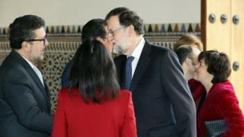 Moreno jura como presidente de la Junta prometiendo "beligerancia activa" frente a los que quieren "romper" España