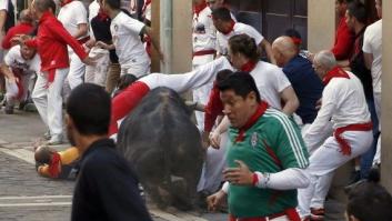 Tercer encierro de San Fermín 2015: emoción, peligro y ningún herido por asta de toro (VÍDEO)