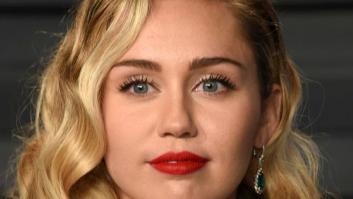 La peculiar y rotunda manera con la que Miley Cyrus desmiente los rumores de embarazo