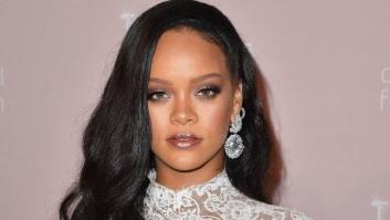 Rihanna demanda a su padre y lo acusa de aprovecharse de ella
