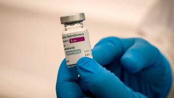 Sanidad confirma cuatro muertes por trombos en personas vacunadas con AstraZeneca en España