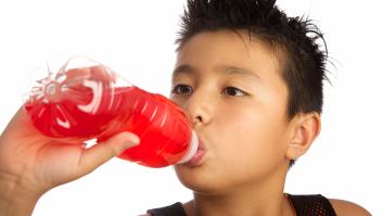 Consumo alerta de que uno de cada cuatro niños toma bebidas energéticas