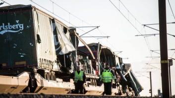 Seis muertos en un accidente de tren en un puente en Dinamarca