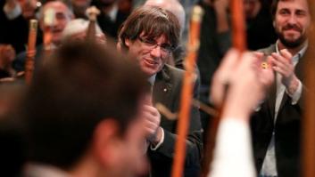 Puigdemont reaparece en el acto que reúne a 200 alcaldes independentistas en Bruselas
