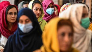 Un fotógrafo capta la imagen que resume el futuro de las mujeres en Kabul con la llegada de los talibanes